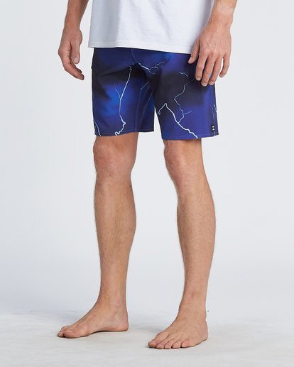 6 Ride The Lightening 19" - Printed Board Shorts for Men Purple S1BS82BIP0 Billabong