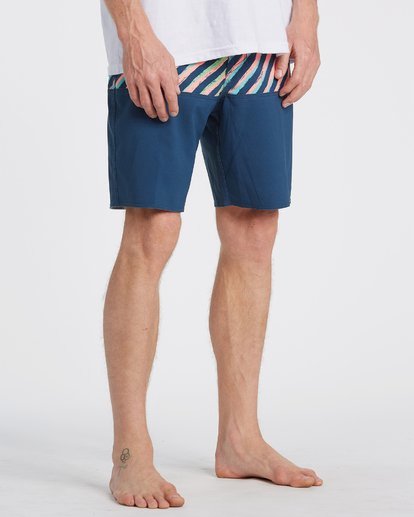 5 Fifty50 Pro - Board Shorts for Men Green T1BS19BIS0 Billabong