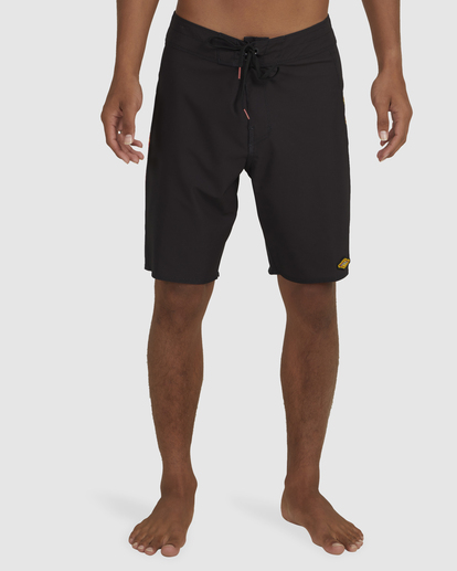 3 Skegss Dbah Pro Boardshorts Black UBYBS00148 Billabong