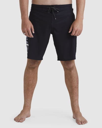 2 Pilpeled Dbah Pro 19" Boardshorts Black UBYBS00153 Billabong