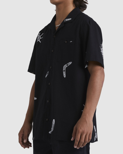 2 Otis Suns Vacay Shirt Black UBYWT00120 Billabong
