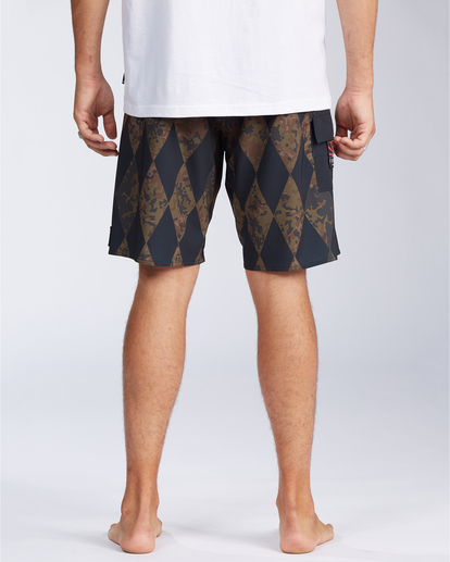 3 Diamonds AI Pro 18.5" - Cal&ccedil;&otilde;es de banho pelo joelho para Homem  V1BS07BIW0 Billabong