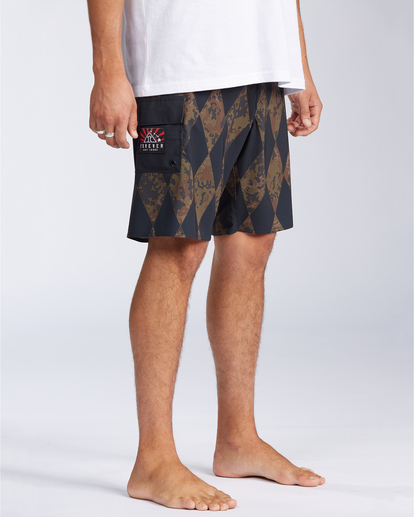 2 Diamonds AI Pro 18.5" - Cal&ccedil;&otilde;es de banho pelo joelho para Homem  V1BS07BIW0 Billabong