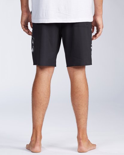 1 Grinch Aloha D Bah Pro 19" - Board Shorts for Men Black V1BS10BIW0 Billabong