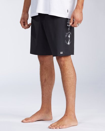 2 Grinch Aloha D Bah Pro 19" - Board Shorts for Men Black V1BS10BIW0 Billabong