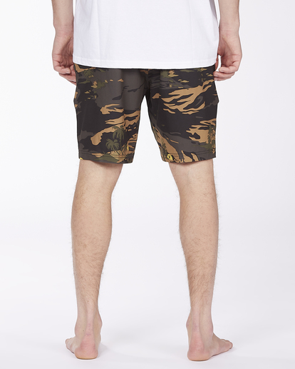 3 Adventure Division Surftrek Pro 18" - Calções de banho pelo joelho para Homem Marrom W1BS49BIP1 Billabong