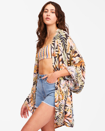 2 Parisian Nights Kimono Top Black ABJWT00210 Billabong