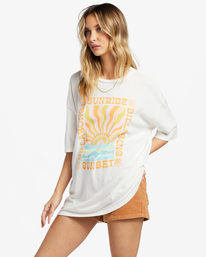 1 Sunrise To Sunset Oversized T-Shirt White ABJZT01141 Billabong