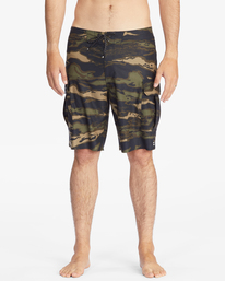 2 Combat Bottle Opener Boardshorts 20" Black ABYBS00256 Billabong