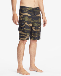 4 Combat Bottle Opener Boardshorts 20" Black ABYBS00256 Billabong