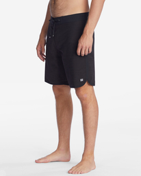 3 73 Pro Boardshorts 20" Black ABYBS00261 Billabong