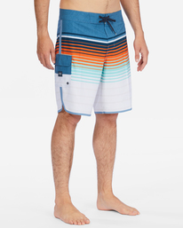 4 73 Stripe Pro Boardshorts 20" White ABYBS00262 Billabong