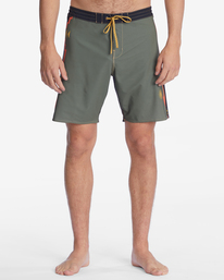 4 Wrangler United By Pro Boardshorts 18" Multicolor ABYBS00310 Billabong