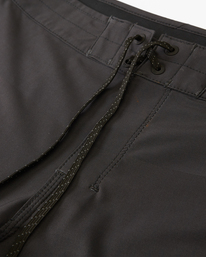2 Kamea Jungle D Bah Airlite Boardshorts 19" Black ABYBS00322 Billabong