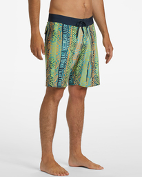 4 Sundays Airlite Performance 19" Boardshorts Blue ABYBS00379 Billabong