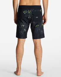 5 Sundays Airlite Performance 19" Boardshorts Black ABYBS00379 Billabong