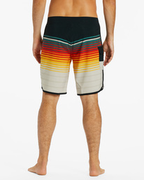 4 73 Pro Boardshorts 19" White ABYBS00390 Billabong