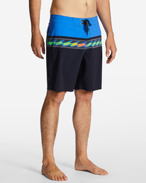 6 Momentum Pro - Boardshort Performance pour Homme Noir ABYBS00391 Billabong