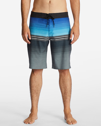 2 All Day Heather Stripe Pro Performance 20" Boardshorts Blue ABYBS00392 Billabong