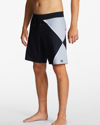 3 Prism Airlite Performance 19" Boardshorts Black ABYBS00406 Billabong