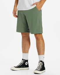 3 A/Div Surftrek Journey Shorts 20" Green ABYWS00166 Billabong