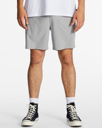 2 A/Div Surftrek Elastic Shorts 17" Grey ABYWS00196 Billabong