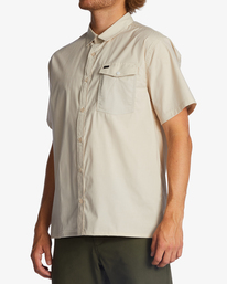 1 A/Div Surftrek Tech UPF 50+  Short Sleeve Shirt Beige ABYWT00157 Billabong