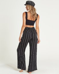 4 New Waves Striped Beach Pants Black J323JNEW Billabong
