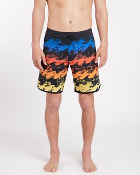 73X Line Up 19'' Boardshorts  J1BS09BIS8