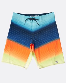 Fluid Pro 21" Boardshorts  N1BS12BIP9