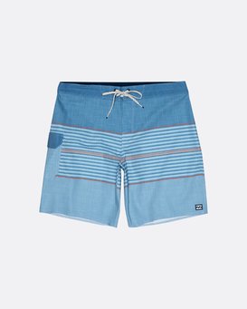All Day Pro 20" - Striped Board Shorts for Men  S1BS46BIP0