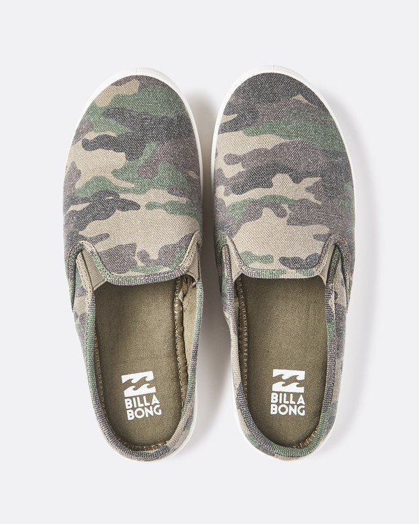 billabong slip on sneakers