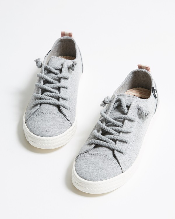 billabong canvas shoes