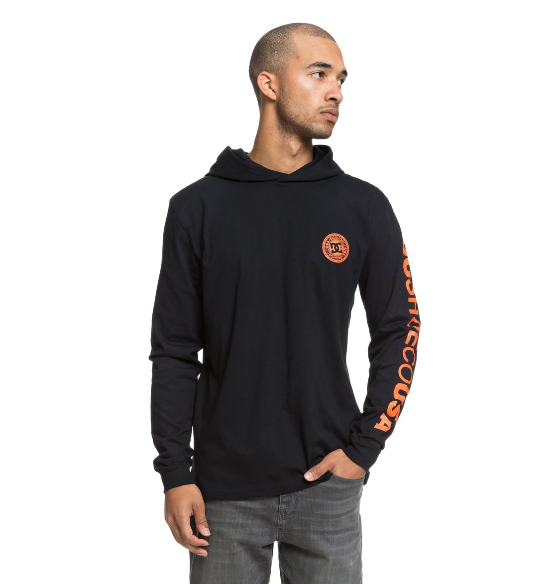 t shirt a capuche pour homme