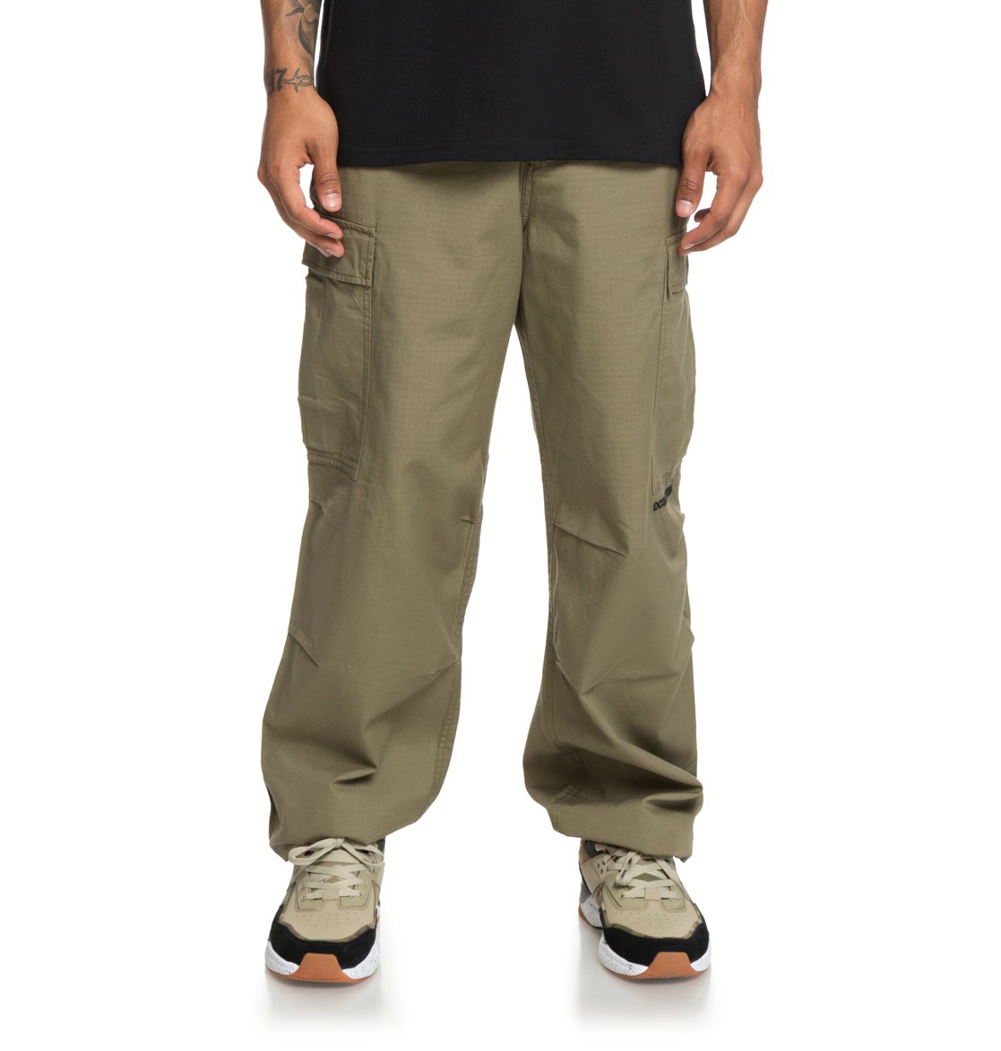 dc cargo pants