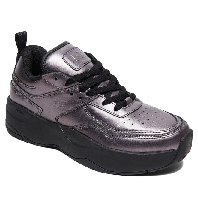 dc shoes e tribeka platform