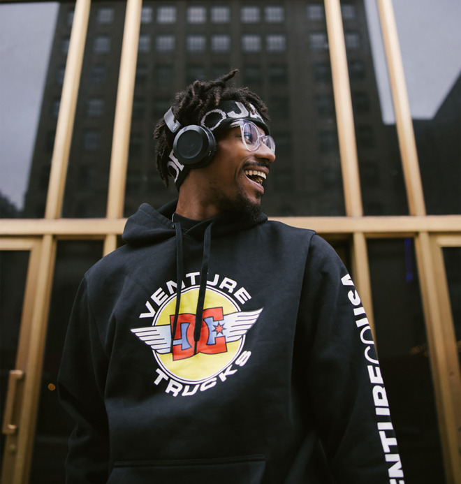 DC x Venturecousa - Sweatshirt for Men  ADYFT03345