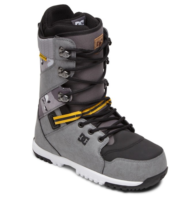 quick lace snowboard boots