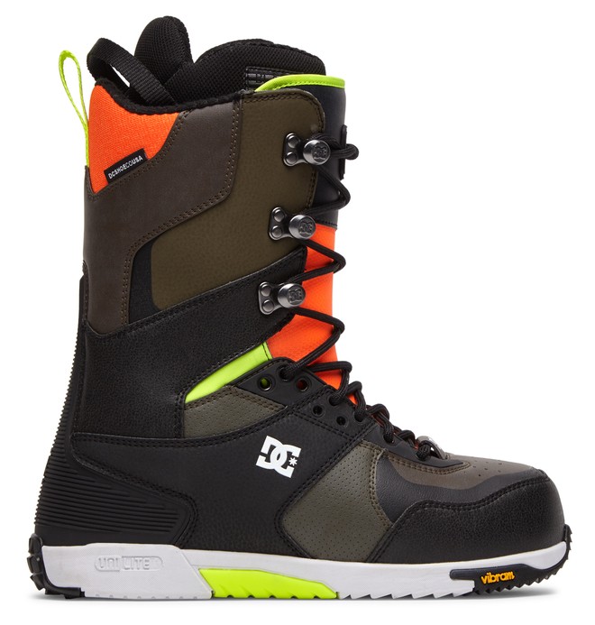 snowboard boots lace up