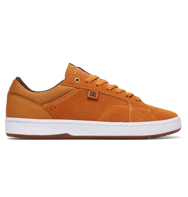 ladies pegasus running shoes