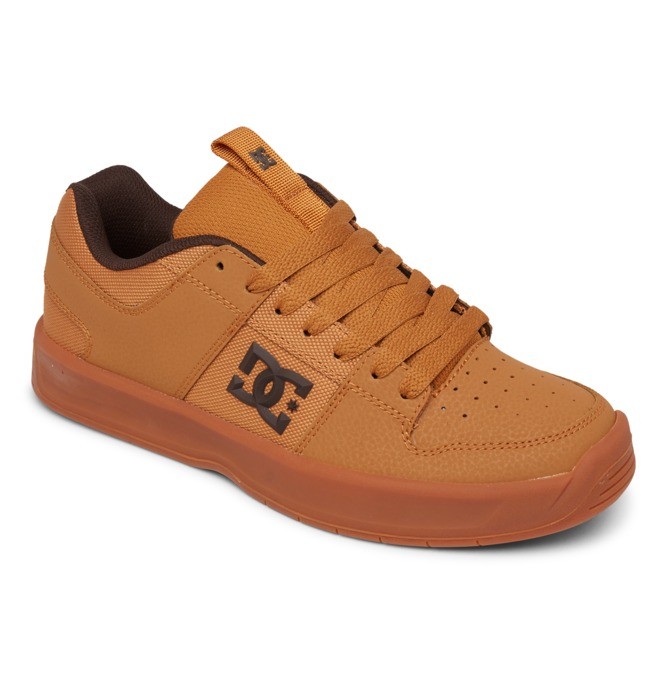 latigo flat shoes