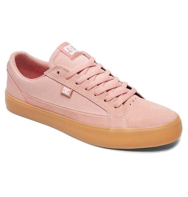 lynnfield s skate shoes