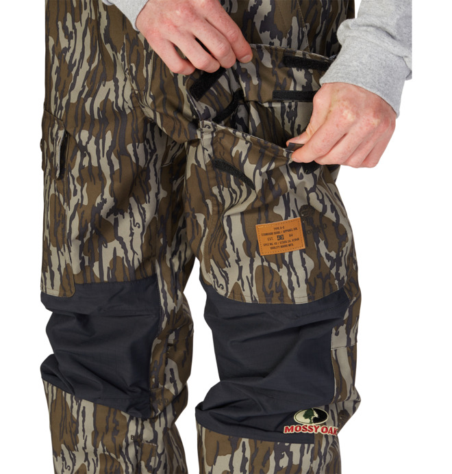 Code 2022 - Technical Snow Pants for Men  ADYTP03026