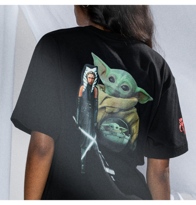 SW AHSOKA TANO GLAMOUR SHOT SS  ADYZT05322