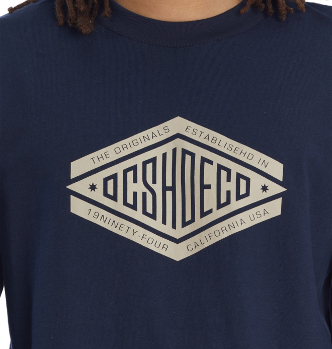 DC Stamped - Long Sleeve T-Shirt for Men  EDYZT04269