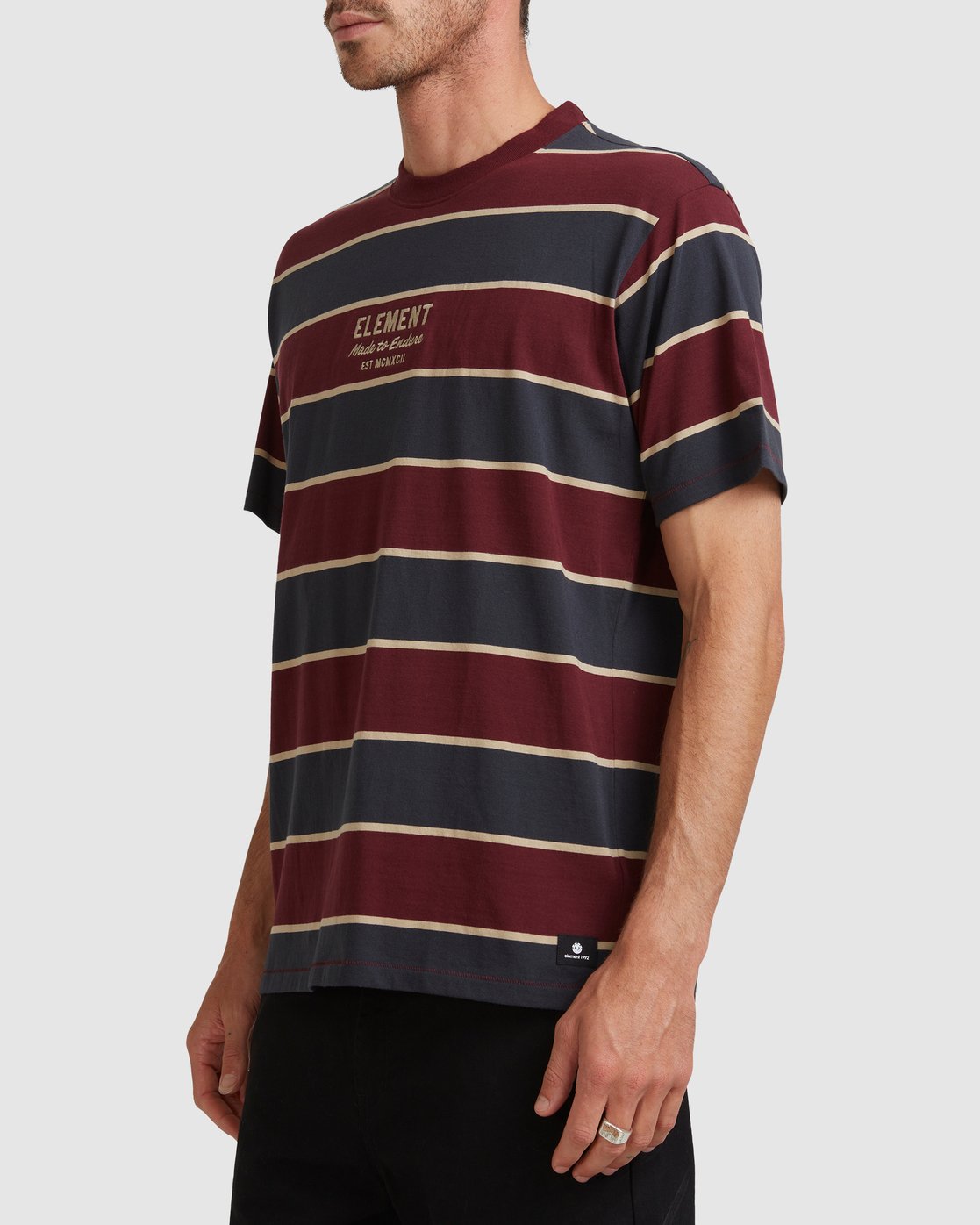 2 LEVEL 3 TEE Red 117102 Element