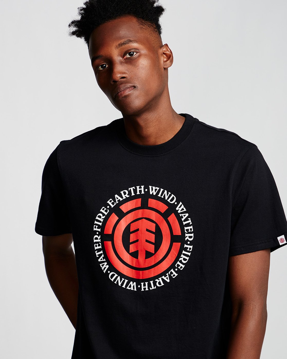 1 Seal - Short Sleeve T-Shirt for Men Black Q1SSA8ELF9 Element