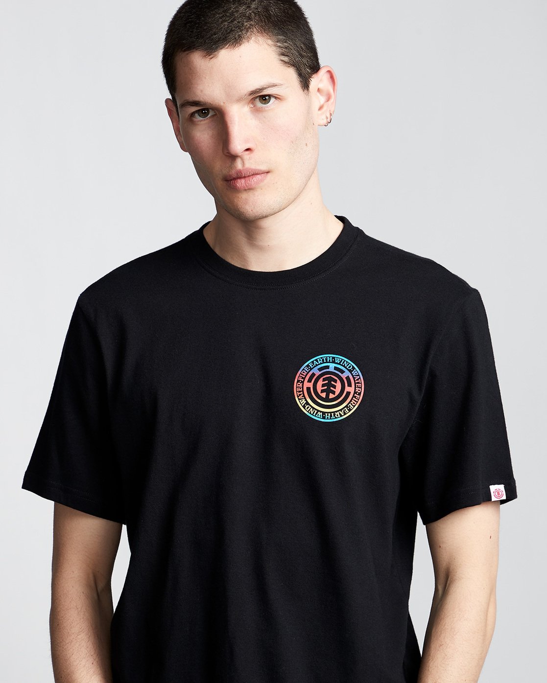 1 Seal Gradient - T-Shirt Black Q1SSB6ELF9 Element