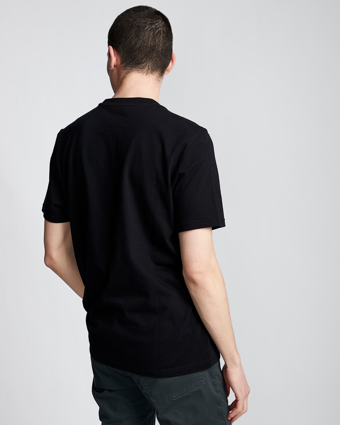 2 Lush - T-Shirt Black Q1SSD4ELF9 Element