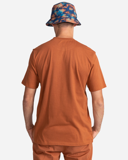 8 Basic Label 2022 - Kurzärmeliges T-Shirt Braun Z1SSI1ELF1 Element